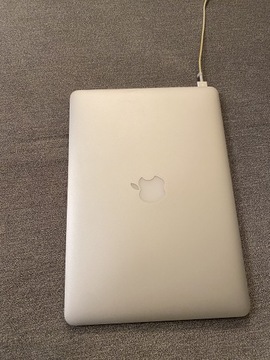 MacBook Air 13” 2017