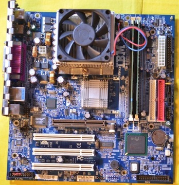 IBM 49P1599 PŁYTA GŁÓWNA INTEL P4 478 + CPU + RAM