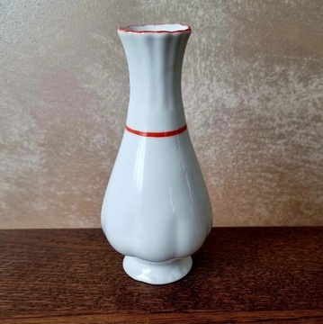 Wazonik wazon porcelana Chodzież PRL