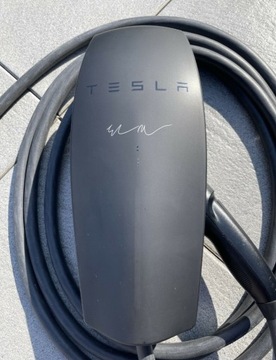 Wallbox Tesla Elon Wall connector