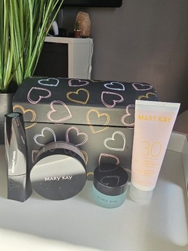 zestaw prezentowy Mary Kay