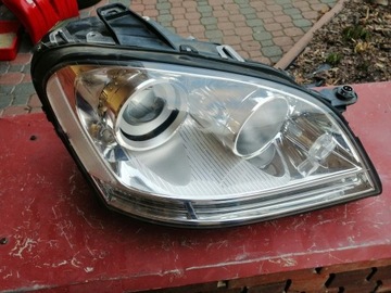 Lampa prawa Mercedes ML W164 prawa Europa H7