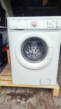 Pralka Electrolux Ewf8040w