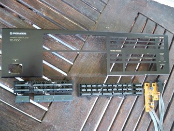 panel przedni do odtwarzacza CD Pioneer PD-7700