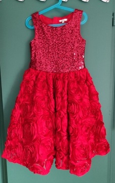 Czerwona sukienka 134