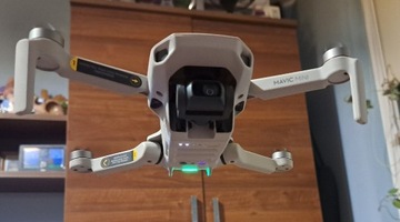 Dron DJI Mini
