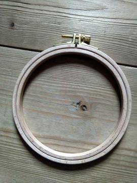 Drewniany tamborek 13 cm, 8 mm