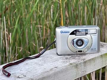 Analogowy aparat fotograficzny QUASAR QS-18