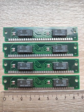 Kość CMOS DRAM Samsung KM44C1000AJ-8