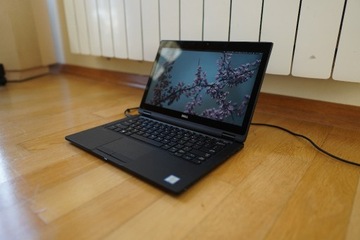 Laptop 2 w 1 Dell 5289 i5 8gb ram dotyk SSD