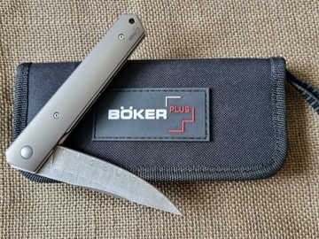 Nóż Boker-Plus Kwaiken Flipper Damast Plus Etui.