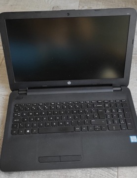 Laptop HP 220 