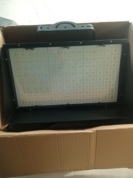 Naświetlacz Lampa  stadionowa LED  1500W 