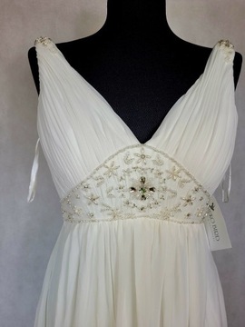 Piękna elegancka klasyczna suknia ślubna Nowa 