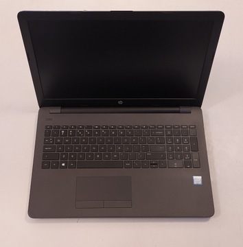 HP 250 G6 15,6" i5-7200U / 8GB RAM / 128 SSD