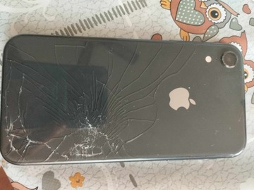 Iphone XR uszkodzony 