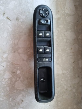 Panel szyb przyciski drzwi lewy przód Peugeot 3008