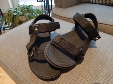 HI - TEC nowe, czarne sandały chłopięce, 37