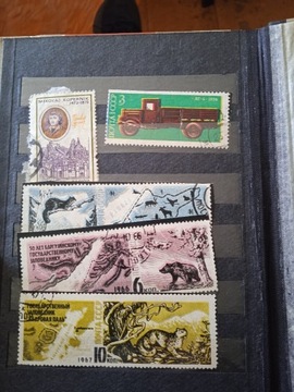 Klaser z znaczkami z roku od 1950 do 1974