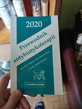 Przewodnik antybiotykoterapii Dzierżanowska 2020