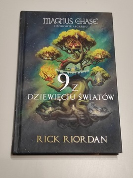 9 z dziewięciu światów - Rick Riordan
