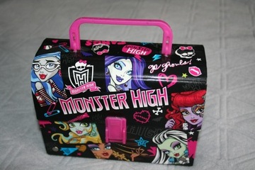 Monster High lunch box śniadaniówka pudełko kufere