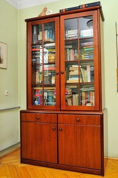 Biblioteka Witryna - lata 80 - styl klasyczny