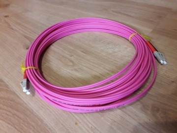 Patchcord światłowodowy OM4 DUPLEX 10M