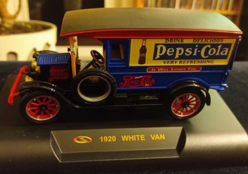 PEPSI, MODEL NA LICENCJI, ROK 2003. WHITE VAN 1920