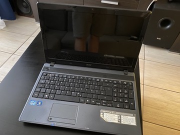 Laptop Acer Aspire 5749 i3 uszkodzony