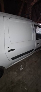 Dacia Logan VAN drzwi prawy tył boczne