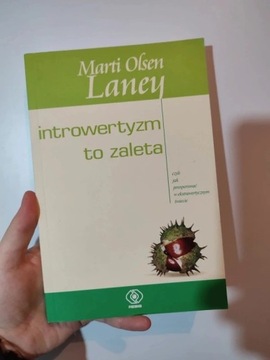 Introwertyzm to zaleta - Laney Marti Olsen