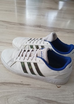 40 adidas buty chłopięce męskie sneakersy  białe 