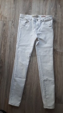 Spodnie jeans ZARA roz M