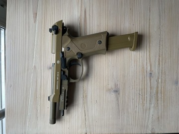 Wiatrówka pistolet Beretta M9A3 FULL-AUTO Umarex