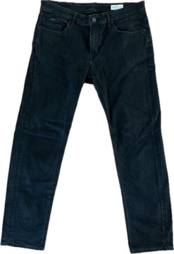 Czarne spodnie męskie Cross Jeans 34/32 Regular Fit