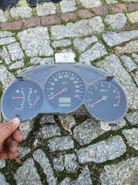 Licznik zegary Subaru Forester