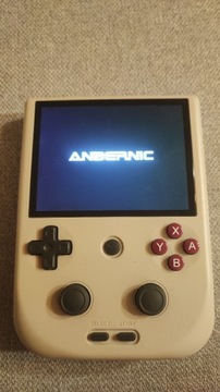 Anbernic RG405v 