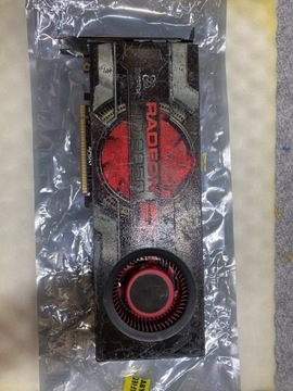 AMD Radeon HD 6950 2GB