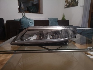 Lampa przednia xenon lewa Renault Laguna II