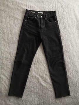 Szare spodnie jeansy mom jeans Pull & Bear 34