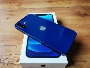 Apple iPhone 12 64GB Blue + 3 etui