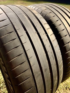 Michelin Pilot Sport 4 245/40/19 - para