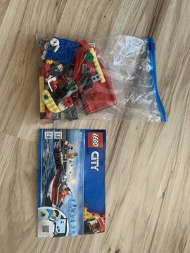 Lego mix 60213 city