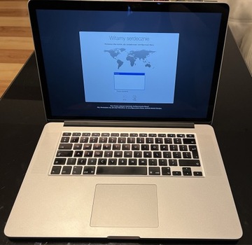 MacBook Pro 2015 (Retina, 15-inch, Mid 2015, 1TB)