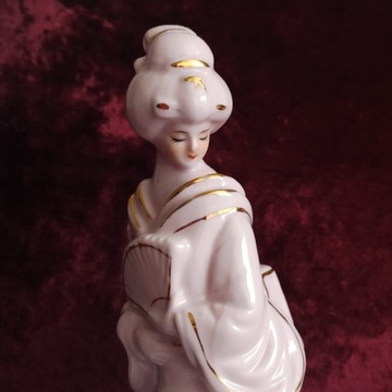 Figurka porcelanowa gejszy vintage gejsza