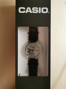 nowy zegarek męski Casio MTP-E173L-7AVEF