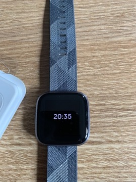 Smartwatch Fitbit versa 2