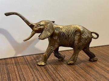 Słoń mosiężny figurka z mosiądzu 