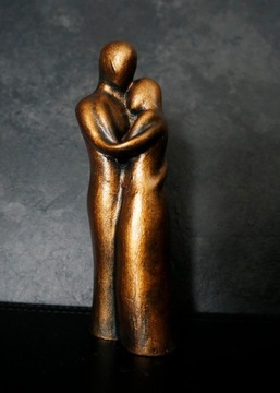 Rzeźba z gipsu, Przytul Mnie, złota, wys. 14,6 cm